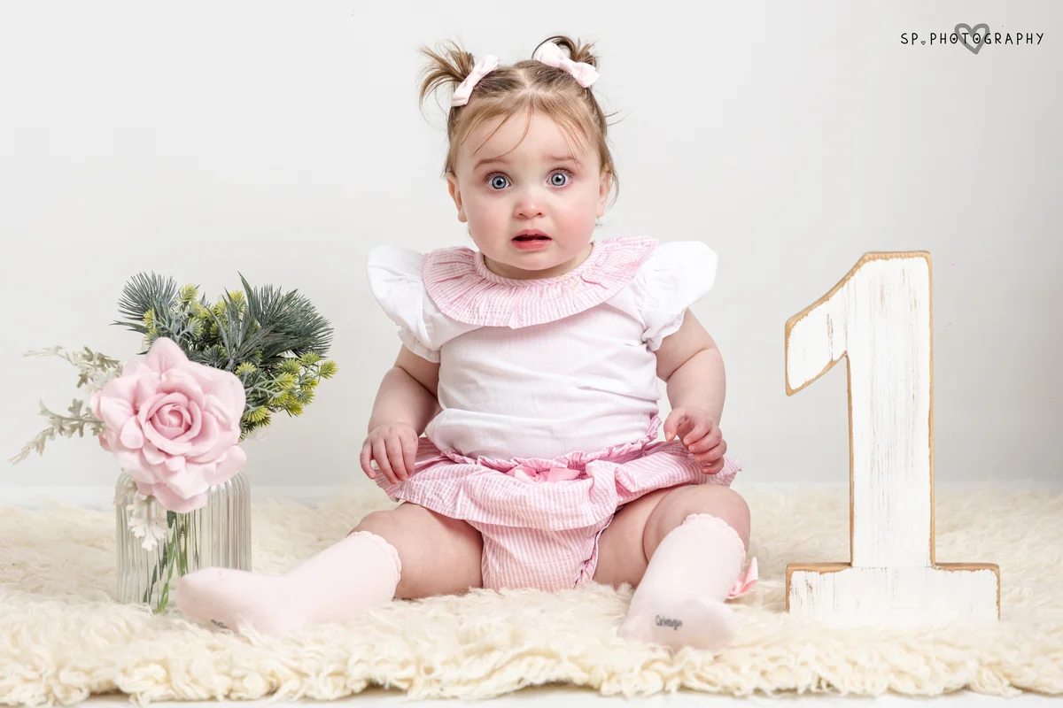 Cake smash photography Hartlepool first birthday